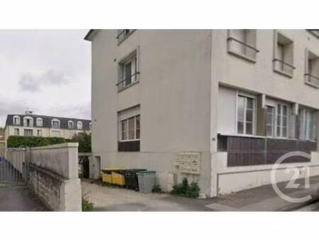 parking à louer