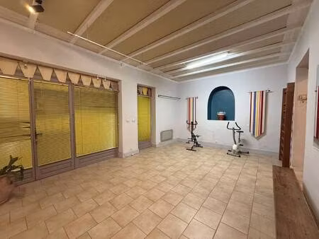 local commercial à louer
