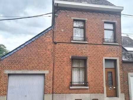 maison 3 façades avec jardin et garage