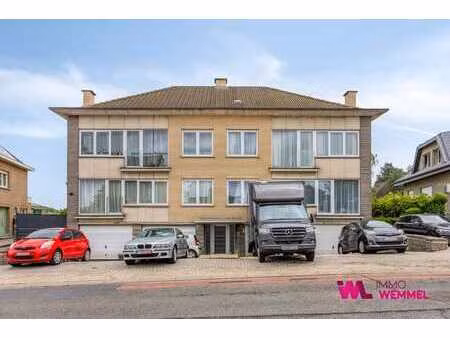 spacieux appartement 2 chambres avec terrasse et garage box