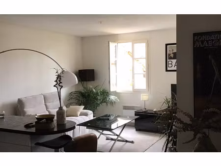 location appartement  m² t-2 à nègrepelisse  600 €