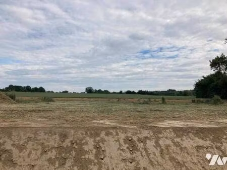 terrain constructible viabilisé à vendre