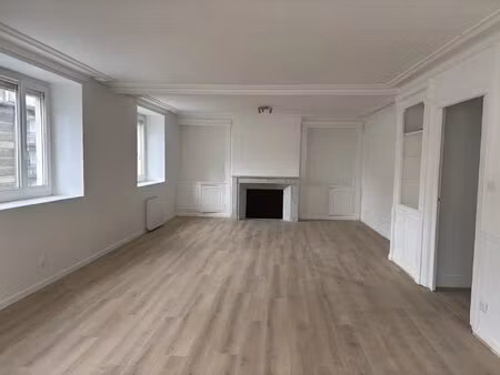 duplex t4 126 m² – 3 chambres – entièrement rénové