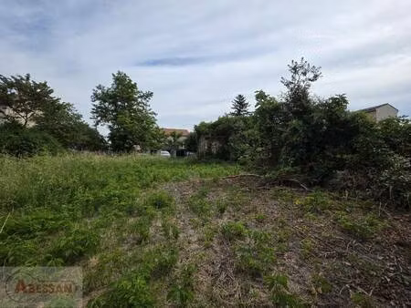 terrain constructible à vendre