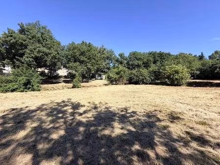 terrain constructible viabilisé à vendre