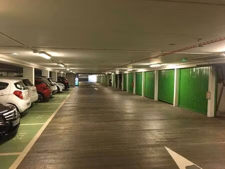 parking à louer