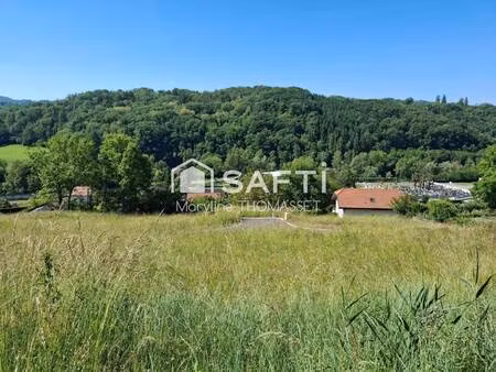terrain constructible viabilisé à vendre