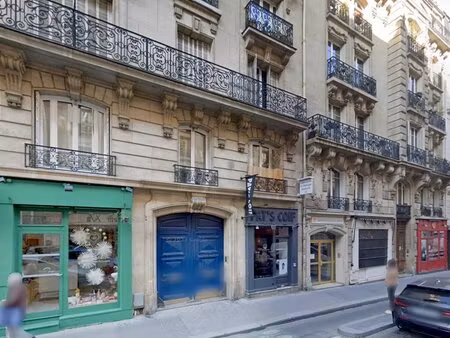 paris xviii - local commercial sur rue - quartier lamarck-caulaincourt