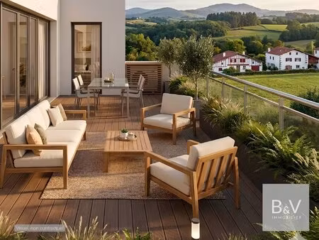 appartement 4 pièces de 93 m² avec terrasse plein ciel et vue dégagée
