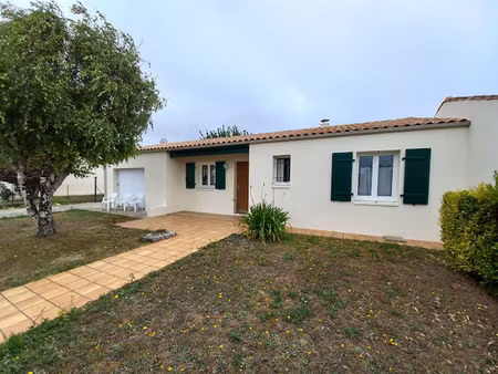 la brée-les-bains - charmante maison de plain-pied avec jardin clos et double terrasse