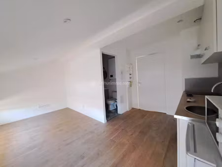 location appartement 1 pièce 17 m² à carmaux (81400)