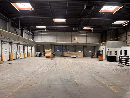 location entrepôt orly 94310 2189m²