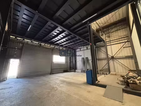 location entrepôt villeneuve le roi 94290 614m²