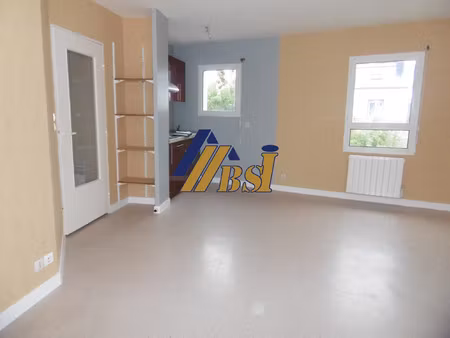 brest à louer appartement t2 avec terrasse