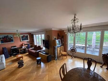 vente maison piscine à laval (53000) : à vendre piscine / 220m² laval