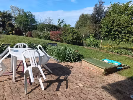 maison meublee 2 pièces avec jardin