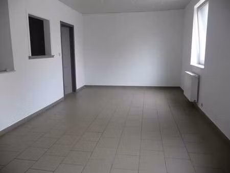 appartement 1 chambre jemeppe-sur-sambre epc c