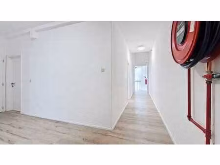 appartement/ studio remis à neuf