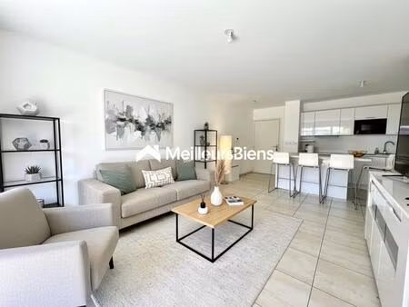 toulon est : appartement t3 avec jardin et stationnement privatif