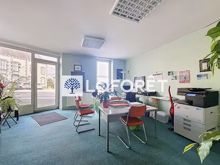 maison moncoutant sur sevre 6 pièce(s) 97 55 m2