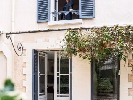 clémence - maison de ville avec garage et terrasse à chars