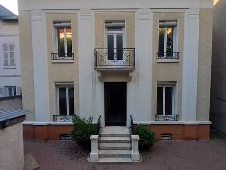hôtel particulier à vendre