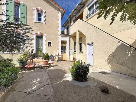 issy les moulineaux - quartier saint etienne - maison 4 pièces