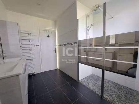 vente maison à pont-saint-martin (44860) : à vendre / 115m² pont-saint-martin