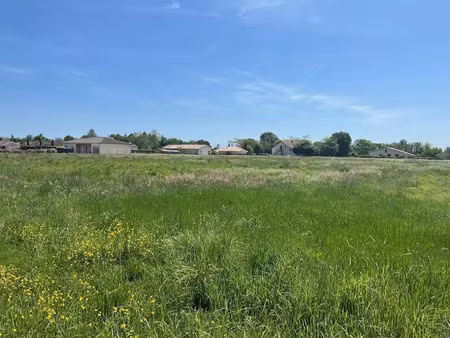 vente terrain 1250 m² à la force (24130)  37 500 €