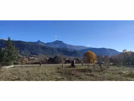 vente terrain 824 m² à le brusquet (04420)  74 160 €