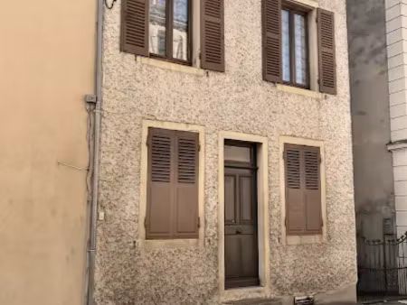 location appartement 3 pièces 55 m² à marcigny (71110)  440 €