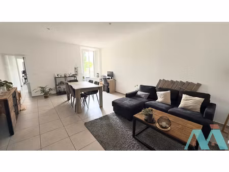 appartement de type 2 avec terrasse