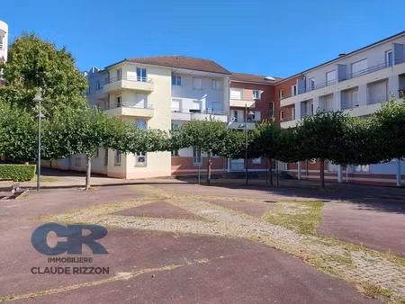 fac de sciences - f2 loué à vendre
