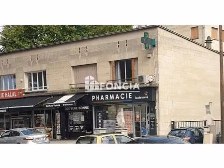 murs de pharmacie loués – investissement patrimonial – villetaneuse