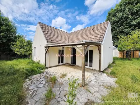 proche toutes commodites  vivable de plain pied  5 chambres !