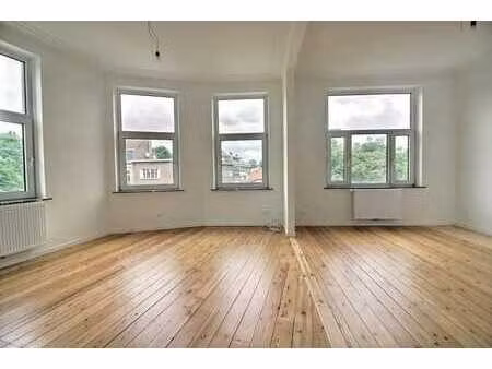 ysaye - 1 chambre - entierement renove