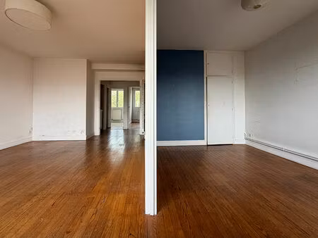 le havre - secteur des halles - 71 m² - dernier étage - vue dégagée - traversant est/ouest