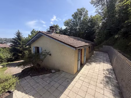 bourgoin-jallieu maison familiale avec sous-sol complet su