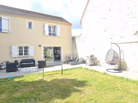 maison de 112 99 m² à puiseux-en-france