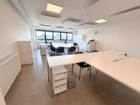 bureau 58m² à louer - espace industriel des plenesses
