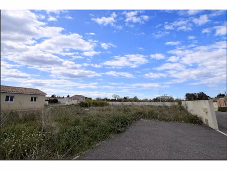 vente terrain 300 m² à redessan (30129)  124 900 €