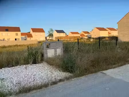 vente terrain 1200 m² à chamigny (77260)  120 000 €
