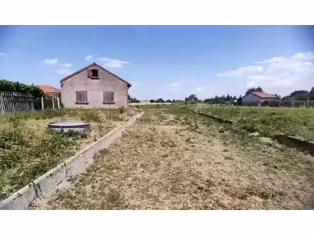 vente terrain 1960 m² à vendat (03110)  151 200 €