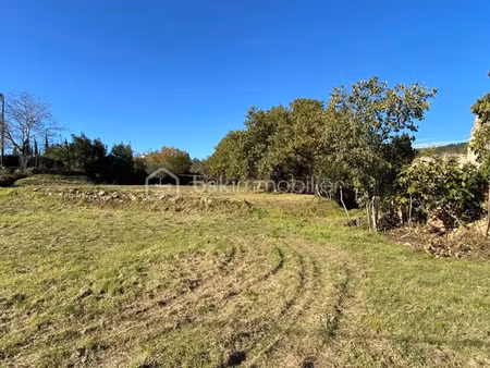 vente terrain 6447 m² à salernes (83690)  155 000 €