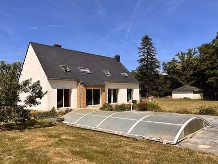 vente maison à plougoumelen (56400) : à vendre / 246m² plougoumelen