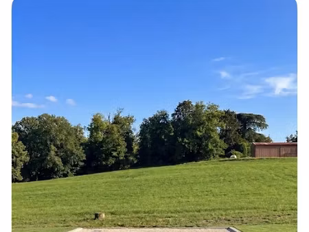 vente terrain 610 m² à aureville (31320)  170 000 €