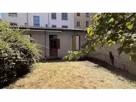 vente locaux professionnels 27 m² à lyon 8ème (69008)  149 000 €