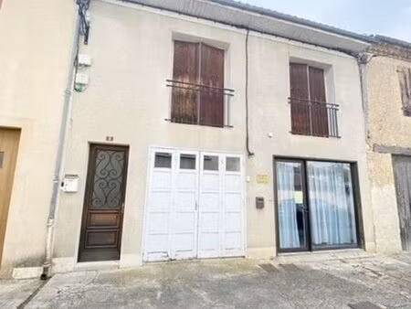 immeuble - 145m ²
