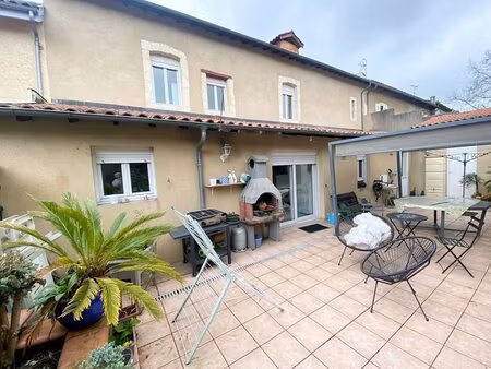 maison de ville - 147m ²