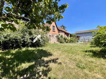 3%.com exclusivité berbgieten  corps de ferme  96m² dépendances jardin